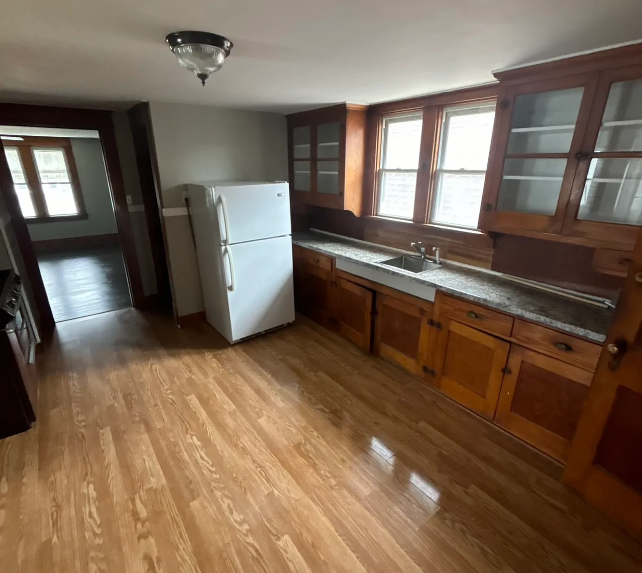 1 bed, 770 sqft, $850 — Photo 2