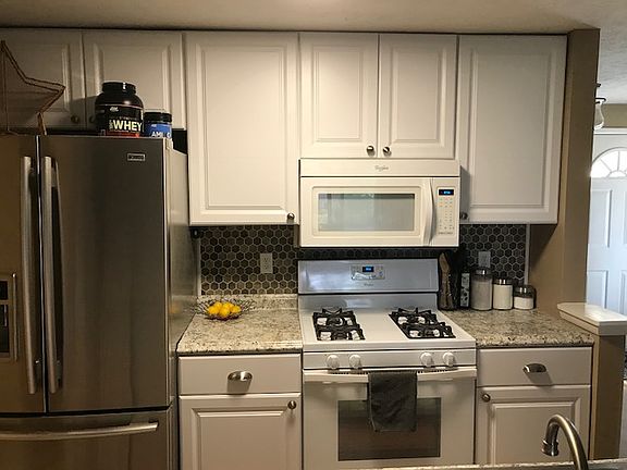 Kitchen (1)
