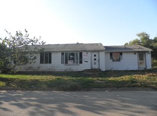 631 S 9th St, Ironton, OH 45638