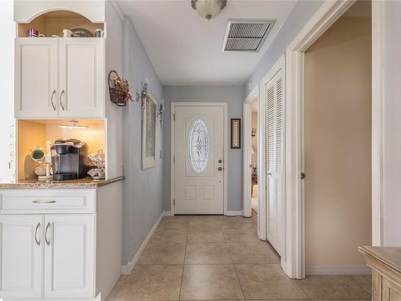 2nd image of 854 Brimfield Ct