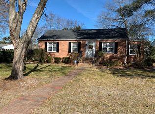 208 Rockbridge Rd, Portsmouth, VA 23707