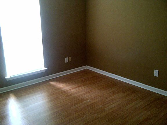 5th image of 9300 Grove Manor Dr