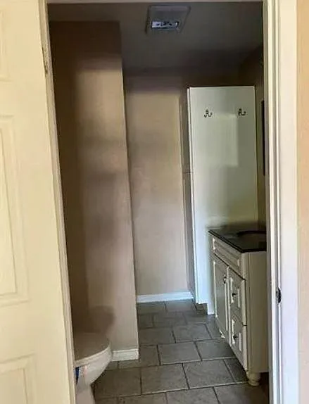 2201 Crescent Dr — Photo 5