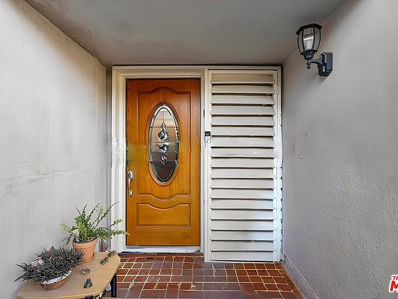 2nd image of 17816 Lull St