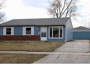17306 Peach Grove Ln, Hazel Crest, IL