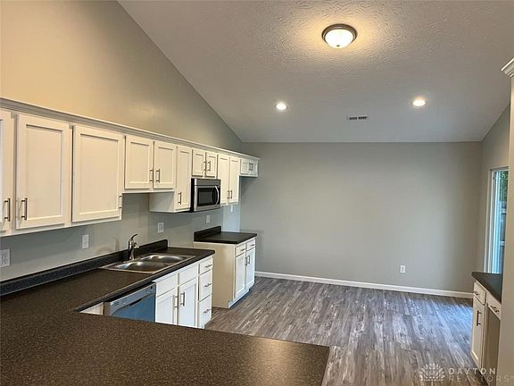 5th image of 3616 Roosevelt Blvd