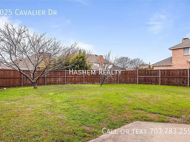 8025 Cavalier Dr — Photo 24