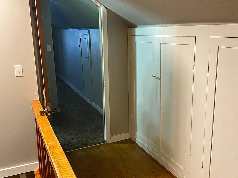 915 E Delmar St — Photo 12