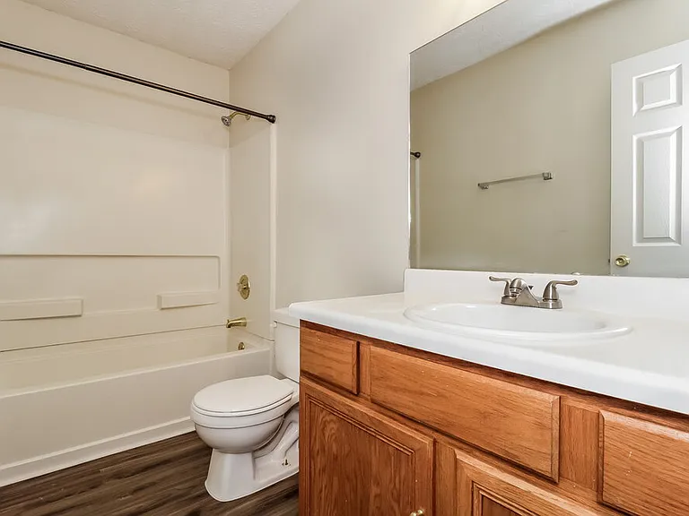 3410 Sandlake Dr SW — Photo 16
