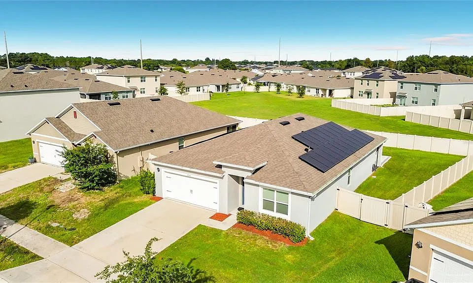 3956 Magenta Pl
