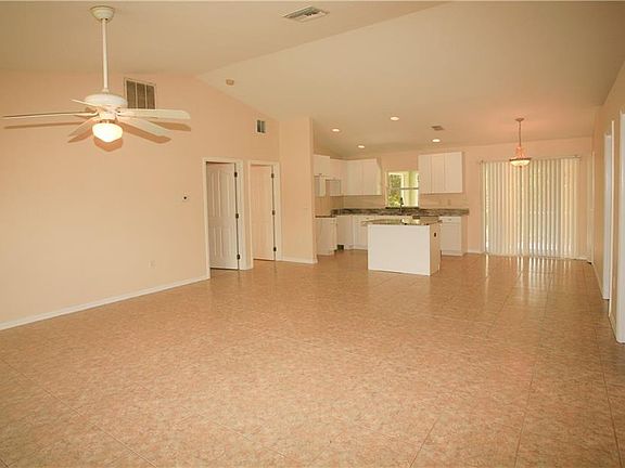 2nd image of 5315 2nd St W