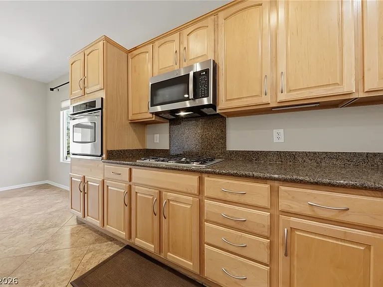 2148 Shadow Canyon Dr — Photo 11