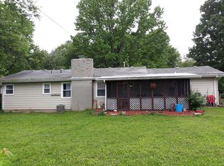 1271 E Woodland St, Springfield, MO 65804