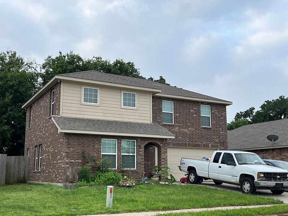 2nd image of 2830 Blackwolf Dr