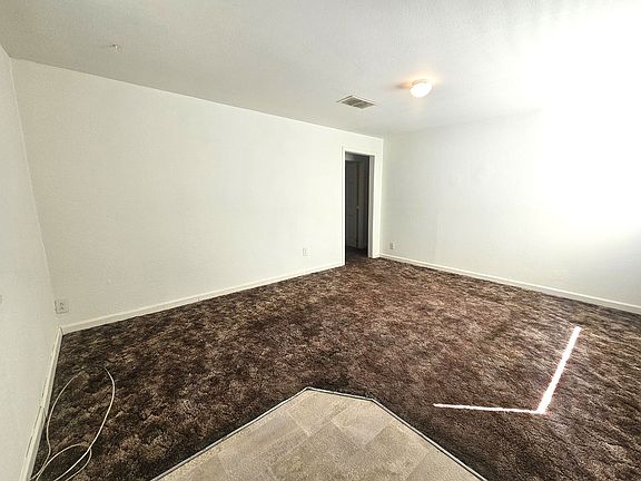 2nd image of 736 W 12th St #8EAD68689