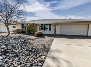 9747 W Desert Hills Dr, Sun City, AZ 85351