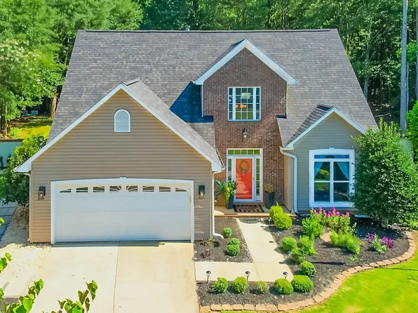 451 Rolling Pines Ln, Duncan, SC 29334