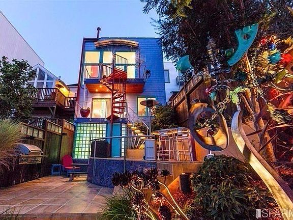 2nd image of 4280 Cesar Chavez St