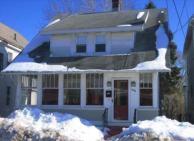 1st image of 1141 W 22nd St