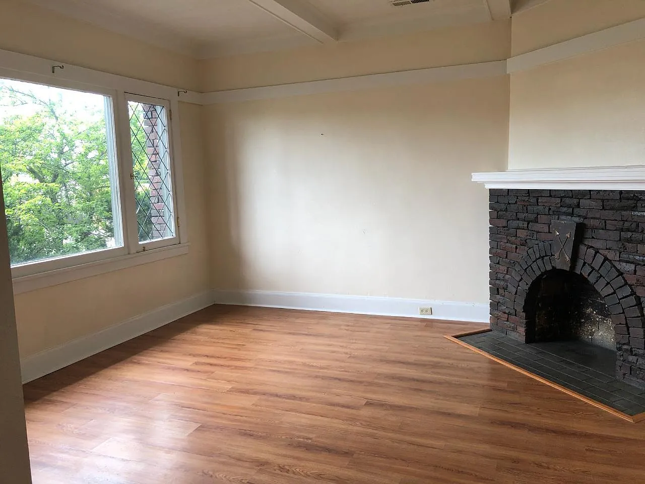 1 bed, 694 sqft, $875 — Photo 2