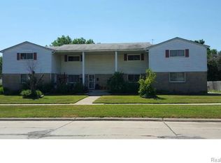 1226 E Lincoln Ave #1, Madison Heights, MI