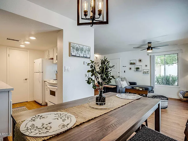 7906 E Keim Dr — Photo 12