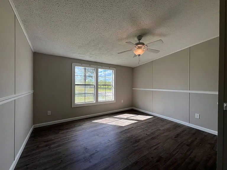 253 Chicken Ln — Photo 23