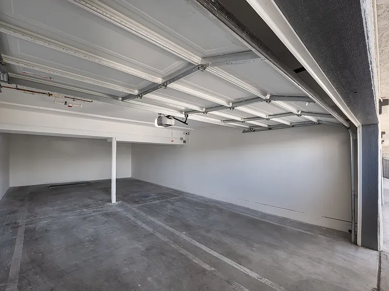 10133 Tujunga Canyon Blvd — Photo 12
