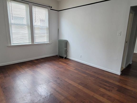 3rd image of 68-08 79th St Floor 2