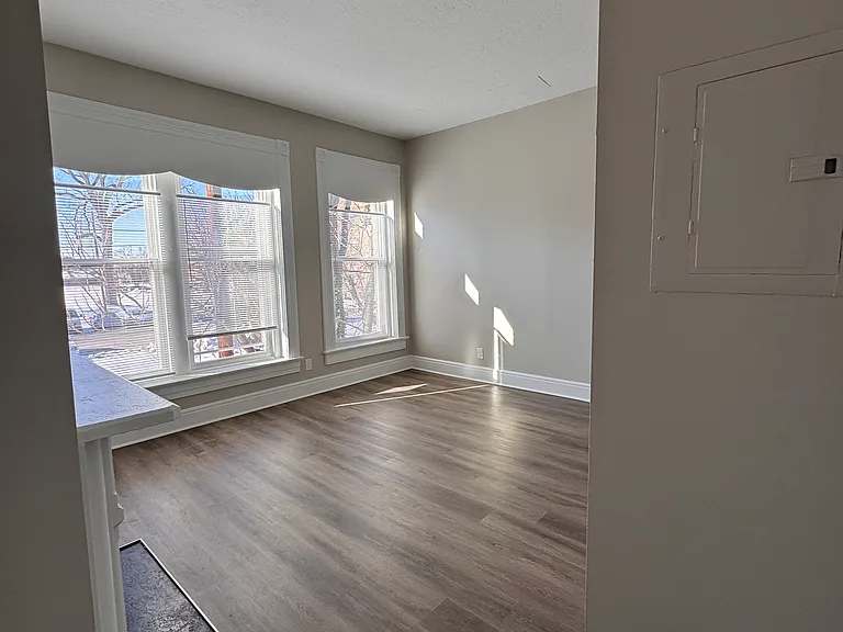 1023-1027 S 7th St #4 — Photo 7