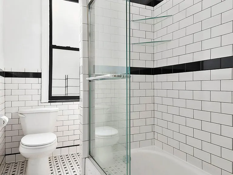 208 Prospect Park W #2B — Photo 7