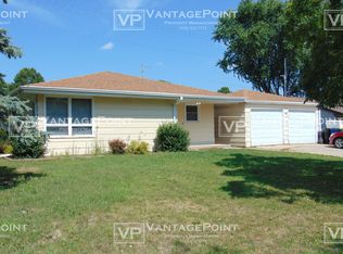 2931 Beth Dr, Green Bay, WI 54311