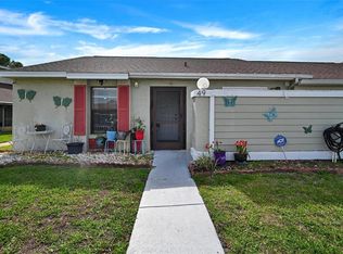 49 Pine Island Cir, Kissimmee, FL 34743