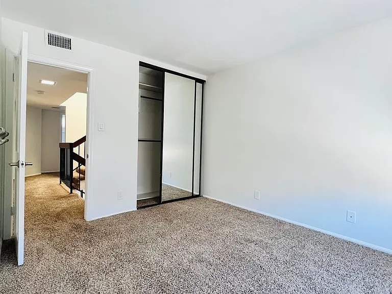 1171 Stanford St #4 — Photo 15