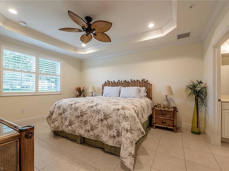 6954 Avalon Cir #702 — Photo 7