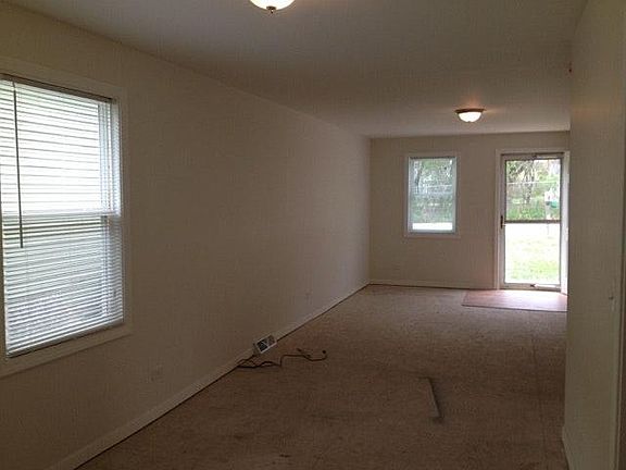 4th image of 26177 W Wooster Lake Ave