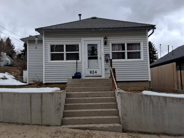 924 W Evelyn St, Lewistown, MT 59457