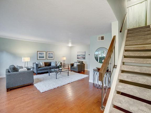 3rd image of 4567 Cimarron River Ct
