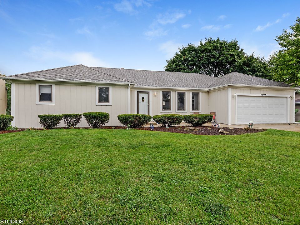 1st image of 25223 W Willow Dr