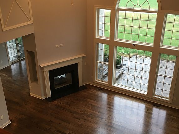 3rd image of 6492 Ballantrae Pl
