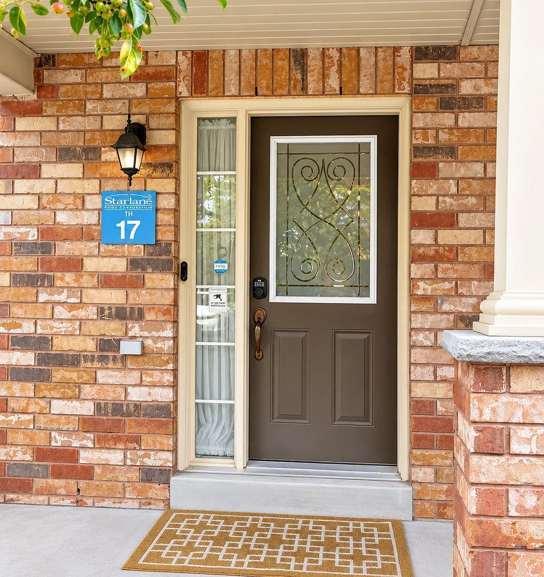 4 bed, $3,400 — Photo 2