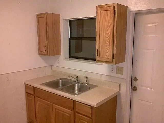2800 Pallanza Dr S #B — Photo 15