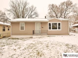 4005 Redick Ave, Omaha, NE 68112