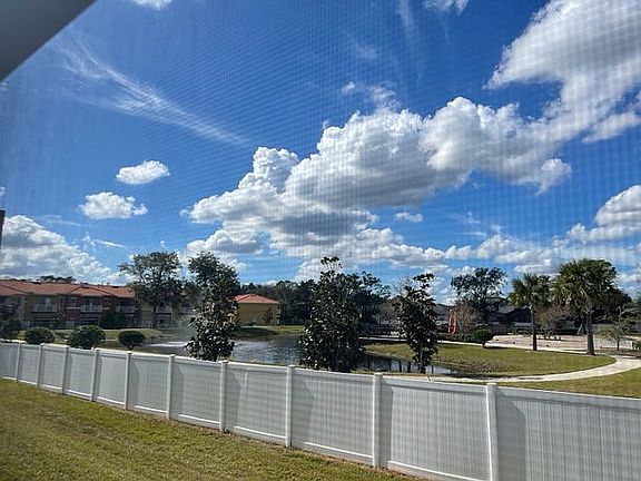 3rd image of 1165 Seasons Blvd