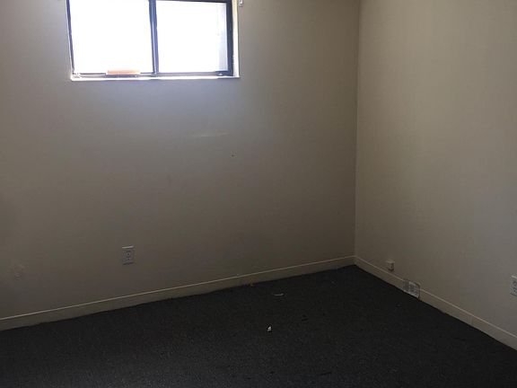 4th image of 518 Hancock St #B