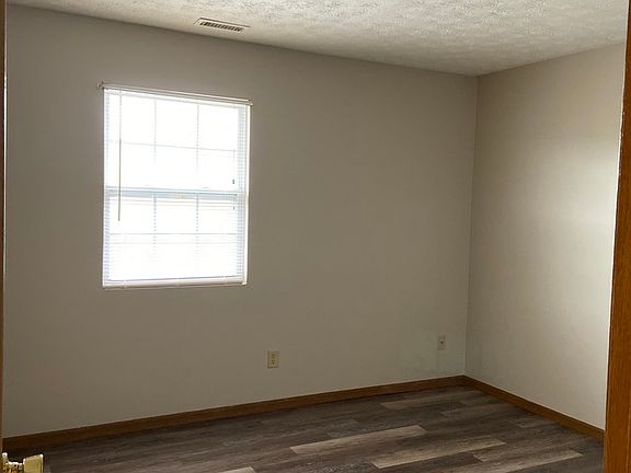 4th image of 1236 Green Valley Dr APT H