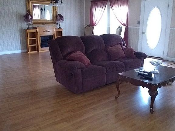 4th image of 10035 Blue Jay Rd