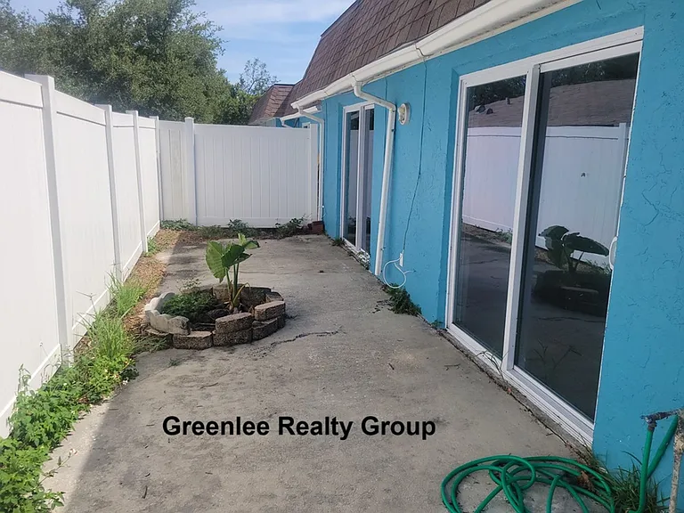 5709 Silver Spur Dr — Photo 15