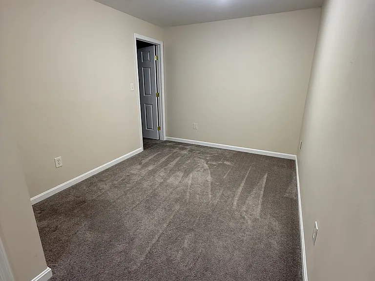 12184 Jennell Dr — Photo 7