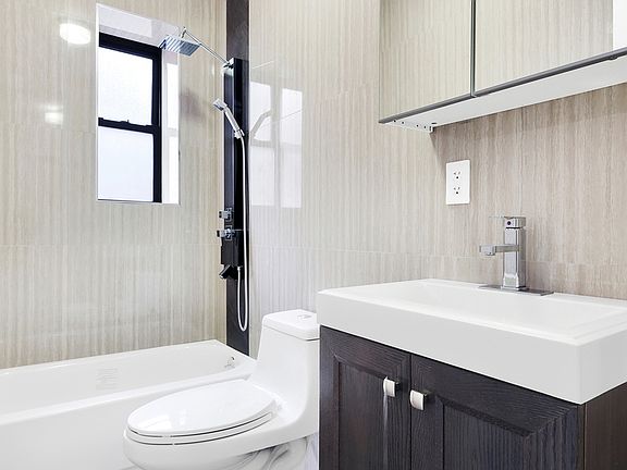 3rd image of 2107 Bedford Ave APT B11